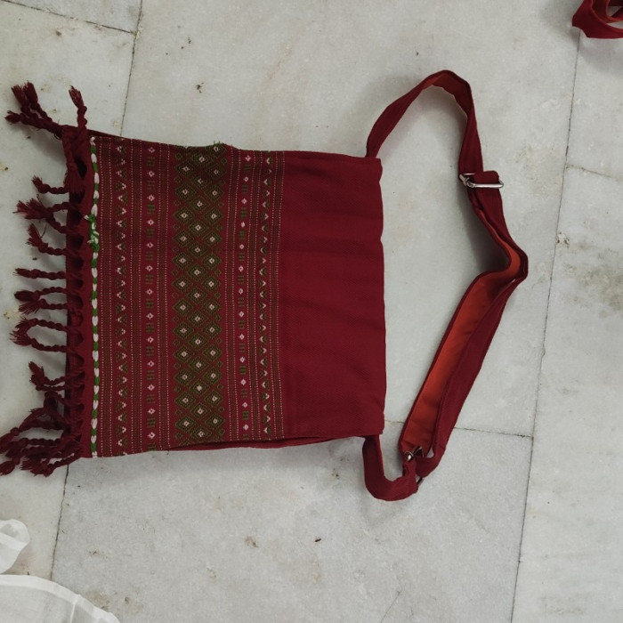 Red Thangnang jem Bag (Thadou Kuki )