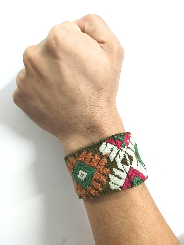 Traditional wrist band Saipikhup for Men
